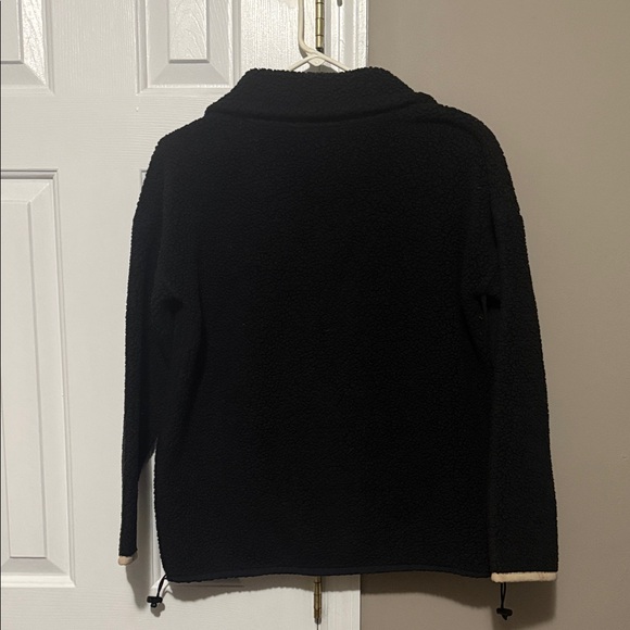 🖤 **J.Crew Polartec® Fleece Half-Zip Pullover – Black w/ Tan Trim (XS)** 🤍 - Picture 7 of 10